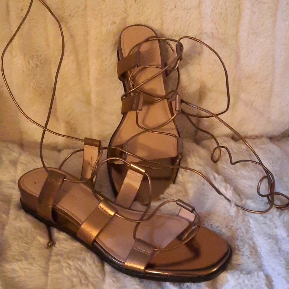 Gladiator sandals gold